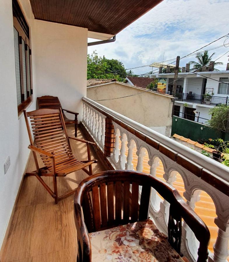 Guesthouse Kind And Love Hikkaduwa Exterior foto