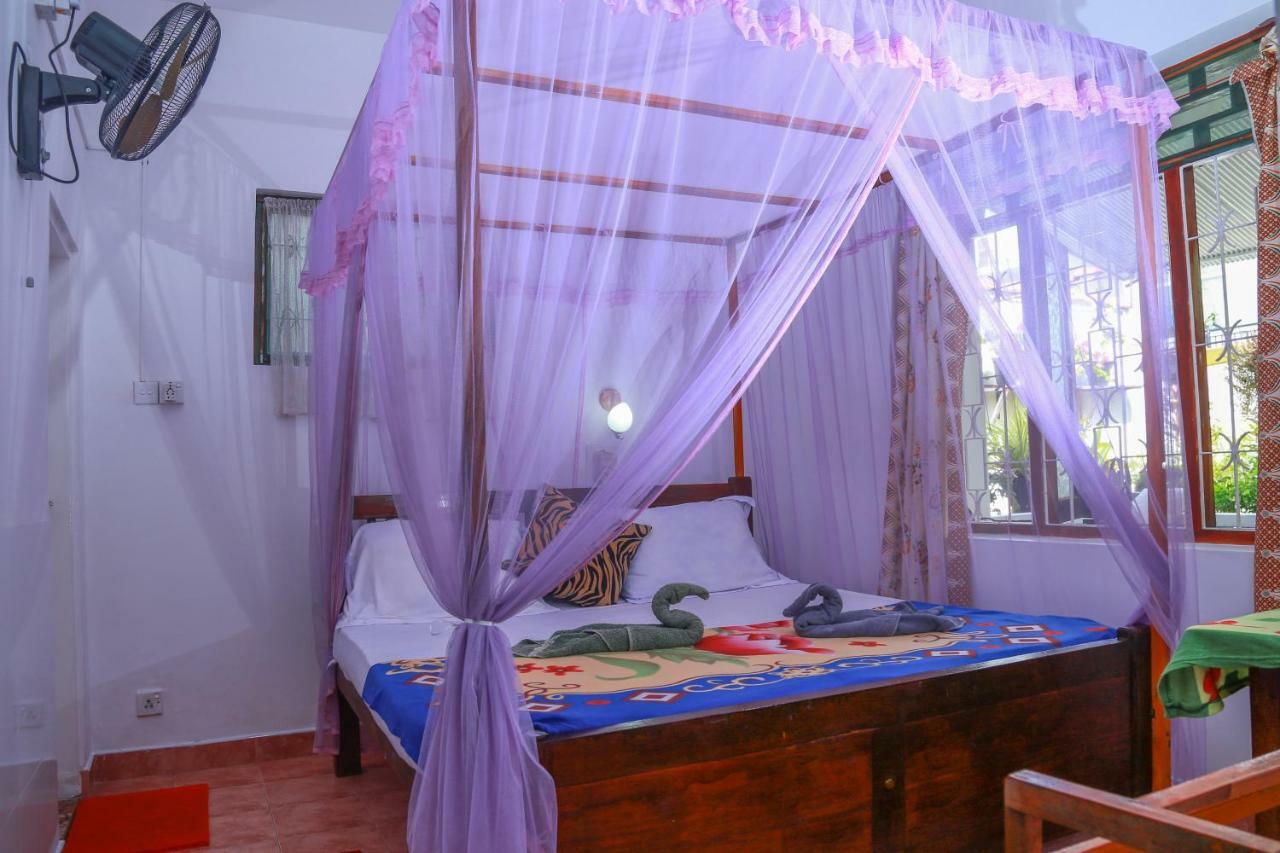 Guesthouse Kind And Love Hikkaduwa Exterior foto